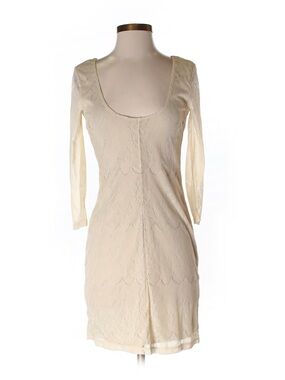 Women's Cream Scoop Neck Lace Dress